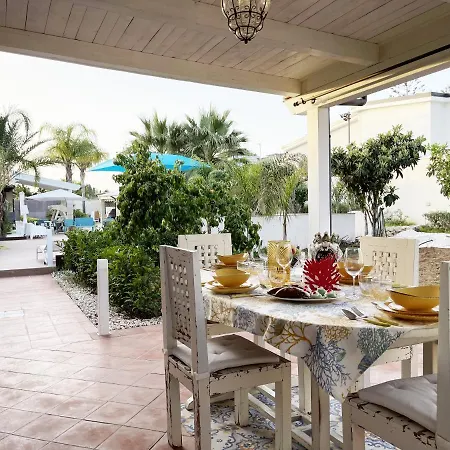 Xenia - Con Piscina Privata 4*