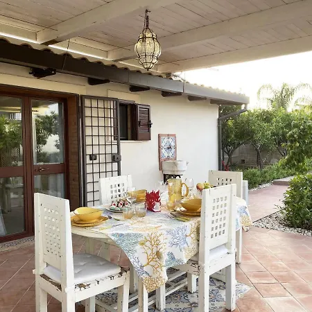 Xenia - Con Piscina Privata Ξενοδοχείο με διαμερίσματα 4*