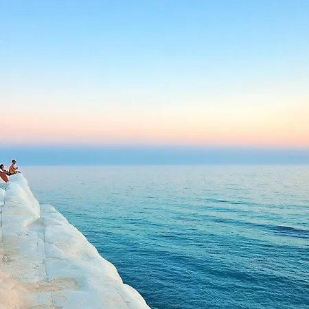 Ξενοδοχείο με διαμερίσματα Xenia - Con Piscina Privata 4*